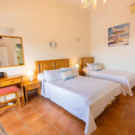 Centre Algarve 홀리데이파크 몬카라파초